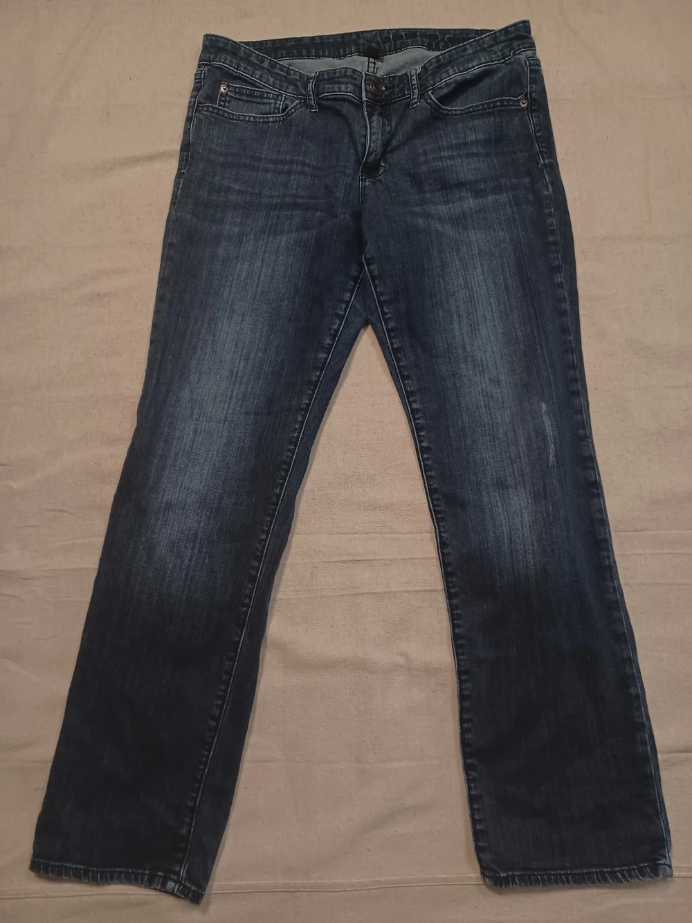 GAP Premium Straight Leg Jeans Women's Size 12/31 Short - Picture 1 of 8